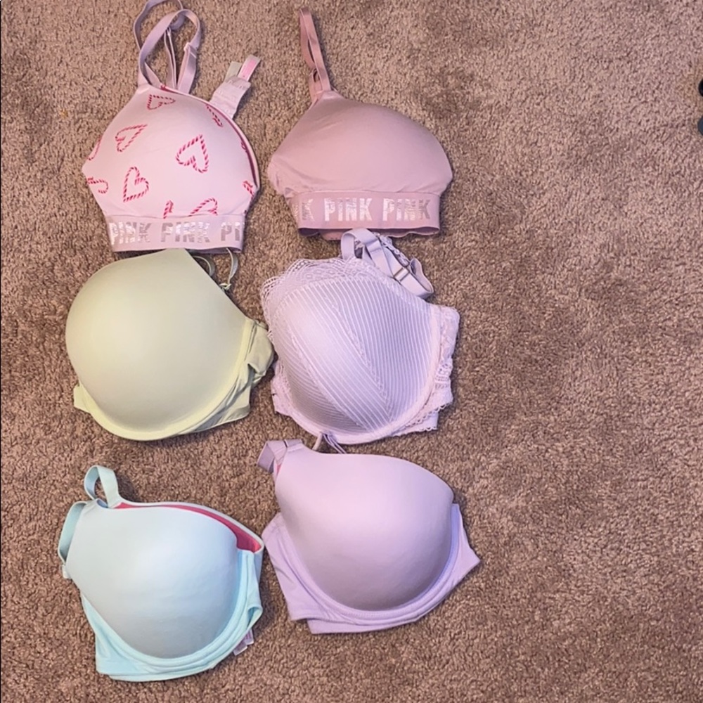 6 Victoria Secret Bras